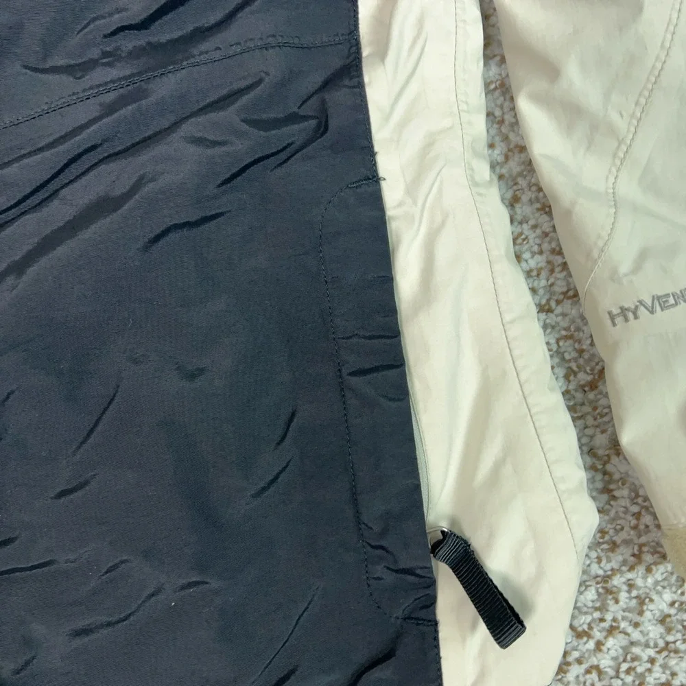 The North Face Jacket Girls Large Cream Black HyVent Rain Outdoor Waterproof